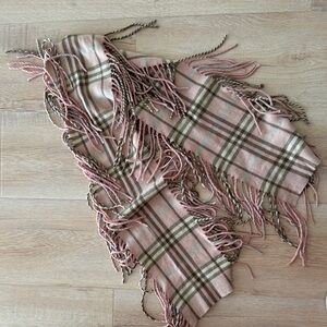 Burberry Shawl Plaid Fringe Scarf in Pink and Brown